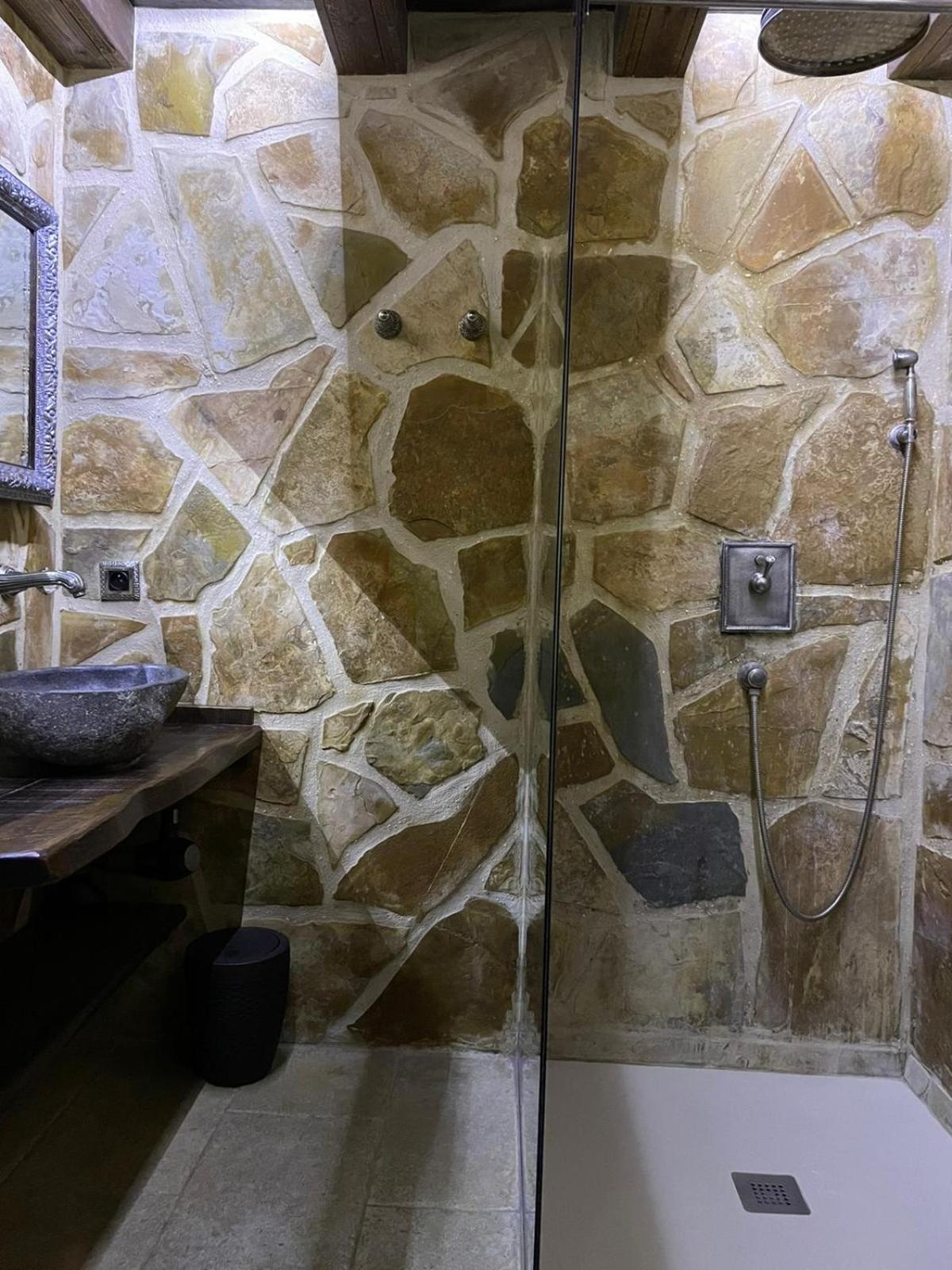 Auberge Toison D'Or Cette-Eygun エクステリア 写真